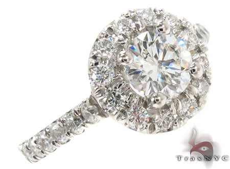 Platinum wedding band set with round diamonds