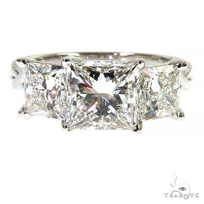 14K Gold Princess Cut Diamond Engagement Ring (Lab)