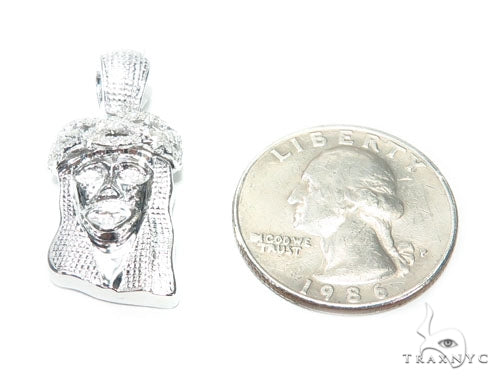 10K Prong Diamond Jesus Piece, photo 5 of 7