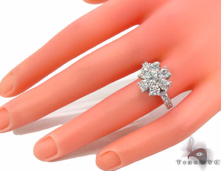 18K White Gold Starburst Diamond Ring 32708 - Image 7