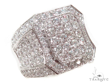 Men's diamond ring in 14k white gold with round-cut prong-set stones, front-facing profile view