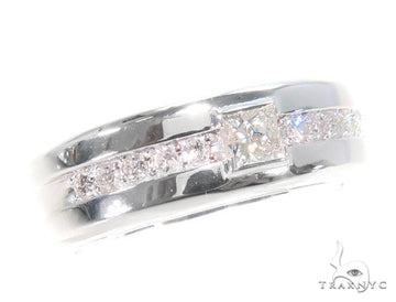 Men's 10K white gold wedding band with prong-set round diamonds