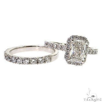 Radiant Cut Diamond Engagement Ring 68658 - Image 1