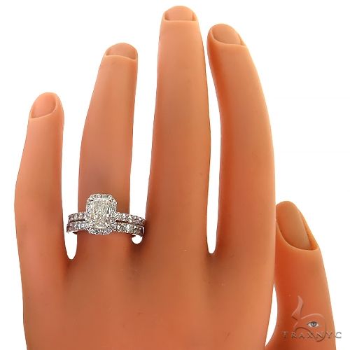 Radiant Cut Diamond Engagement Ring 68658 - Image 8