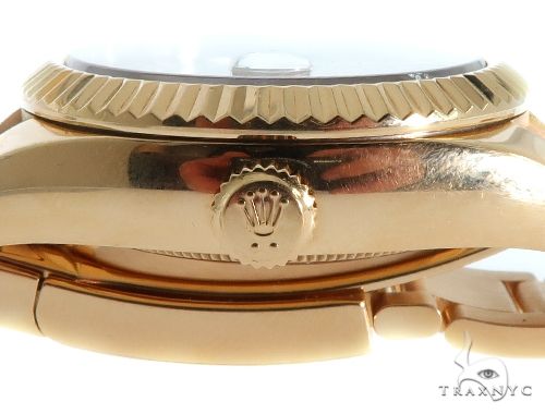 Rolex Sky Dweller Yellow Gold 33398 - Image 7