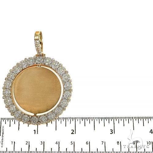 Rotating Flower Frame Diamond Photo Pendant 68546 | TraxNYC