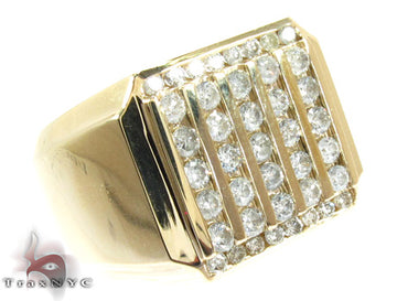 Yellow gold men's ring with rectangular channel of round-cut diamonds.