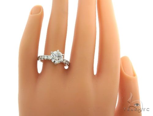Round Cut Engagement Ring 61467 - Image 8