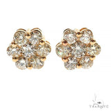 14K Gold Round Cut Stud Flower Earrings 305