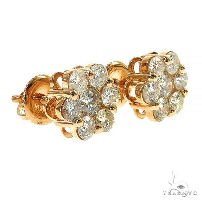 14K Gold Round Cut Stud Flower Earrings 305