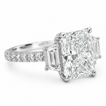 Royal Three Stone Engagement Ring 71548