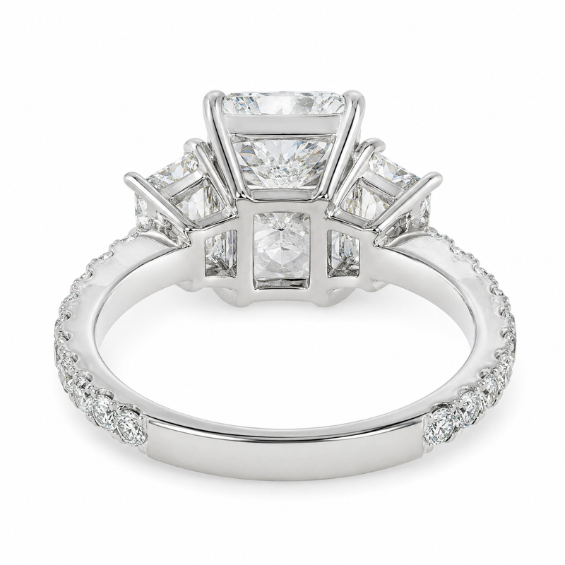 Royal Three Stone Engagement Ring 71548