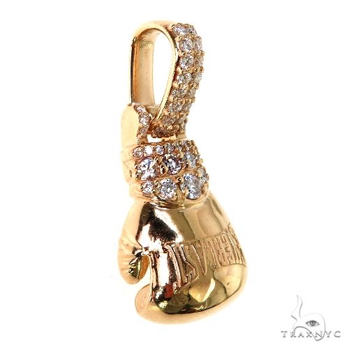 Small Everlast Boxing Glove 67648 - Image 2