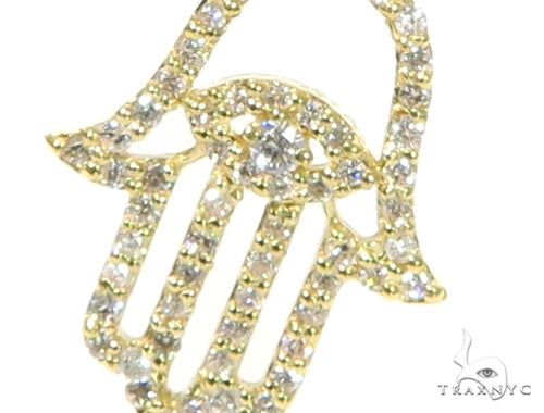 18K Gold Small Hamsa Pendant, photo 3 of 8