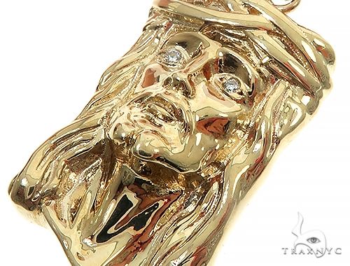 Small Solid 10K Gold Jesus Pendant, photo 5 of 8