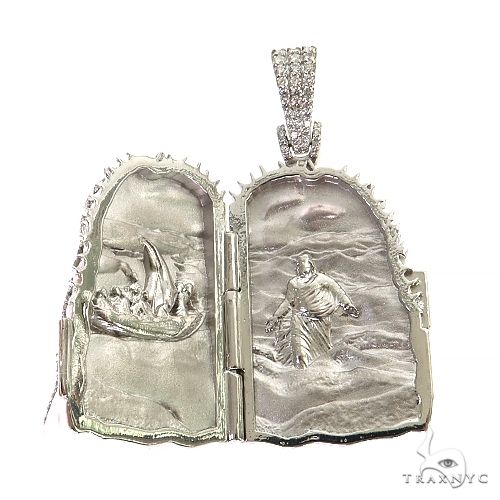 925 Silver Walking on Water Jesus Pendant | TraxNYC