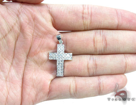 14K Gold Solid Arctic Cross Crucifix, photo 7 of 9