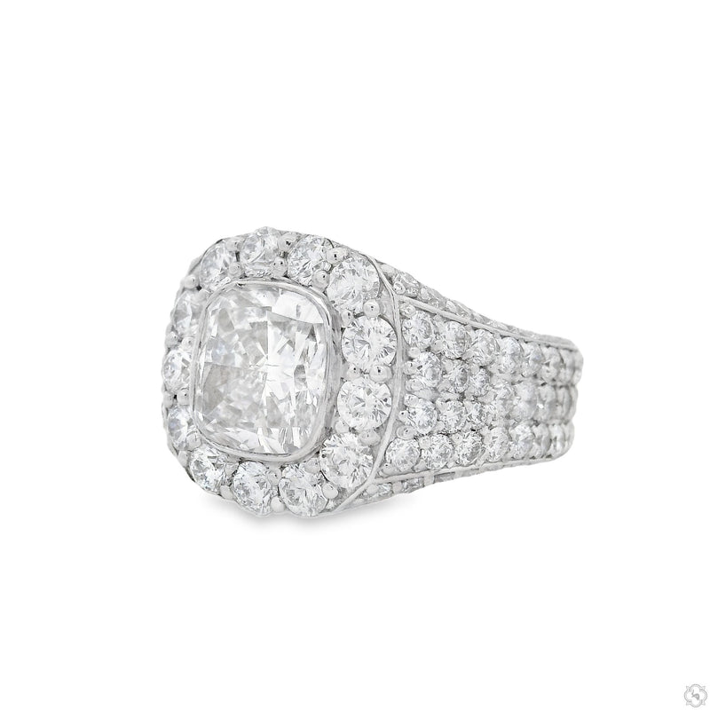 The Boss Statement Ring in 14K Gold, photo 4 of 6