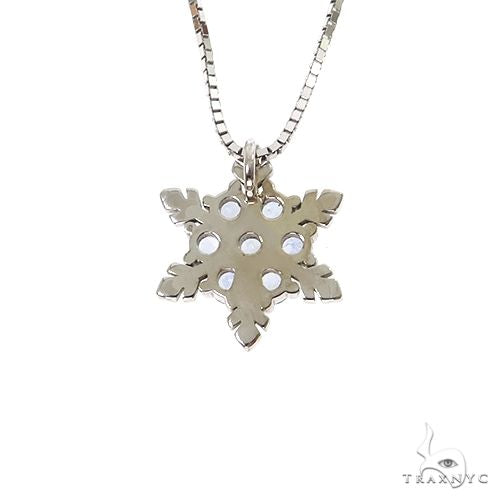14K Gold TraxNYC Snowflake Sapphire Necklace, photo 4 of 5