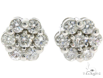 18K white gold floweret stud earrings with clustered round diamonds