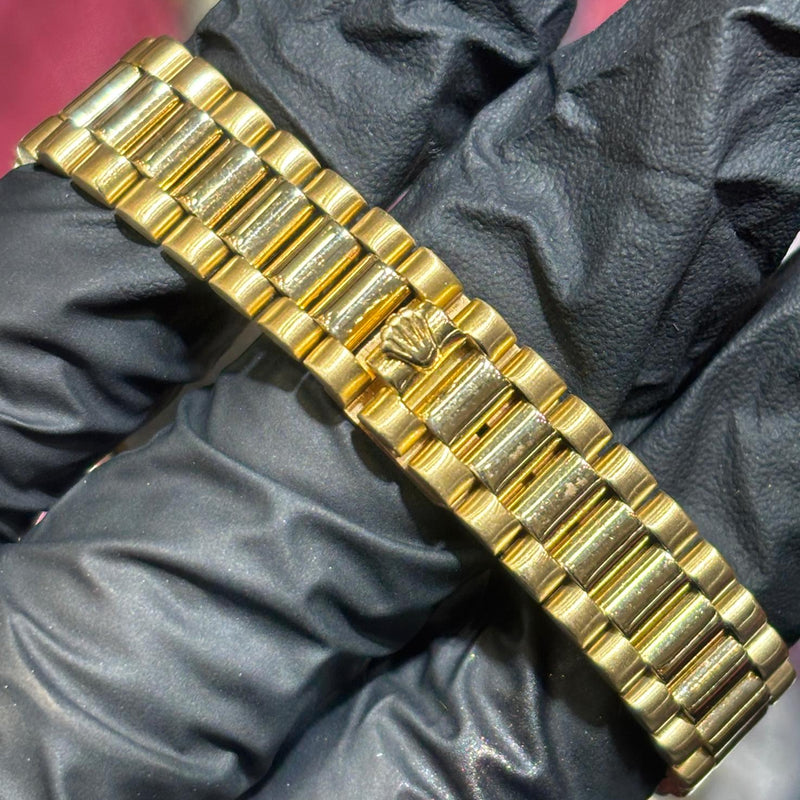 Rolex Lady Datejust 26mm | 18K Yellow Gold | Champagne Stick Dial