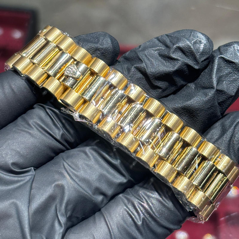 Rolex Day-Date 36mm | 18K Yellow Gold | Champagne Diamond Dial | REF: 18038