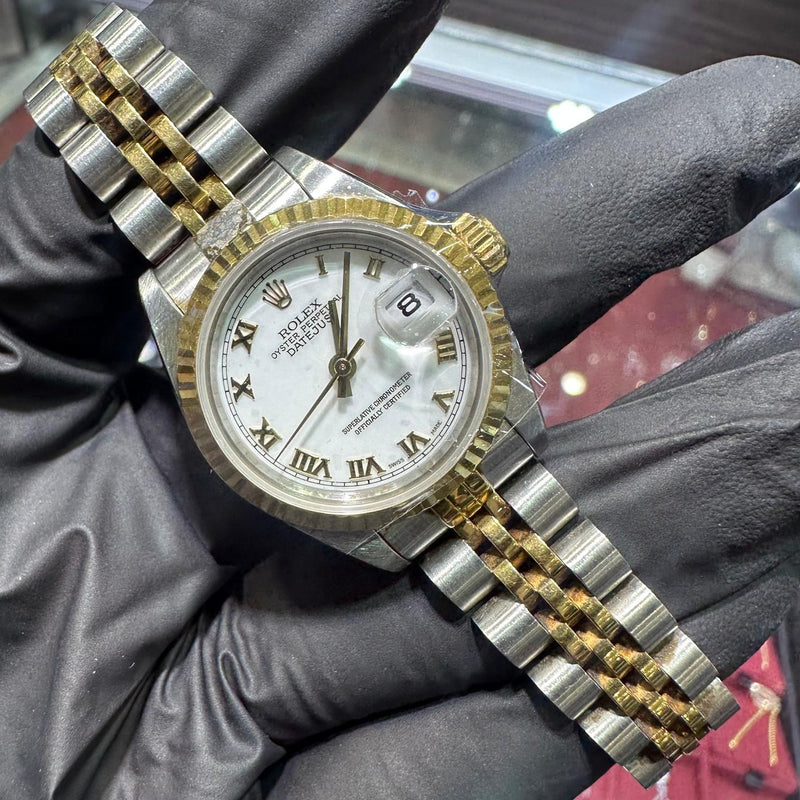 1992 Rolex Lady Datejust 26mm | Two-Tone Stainless Steel and 18K Yellow Gold | White Roman Dial | REF: 69173