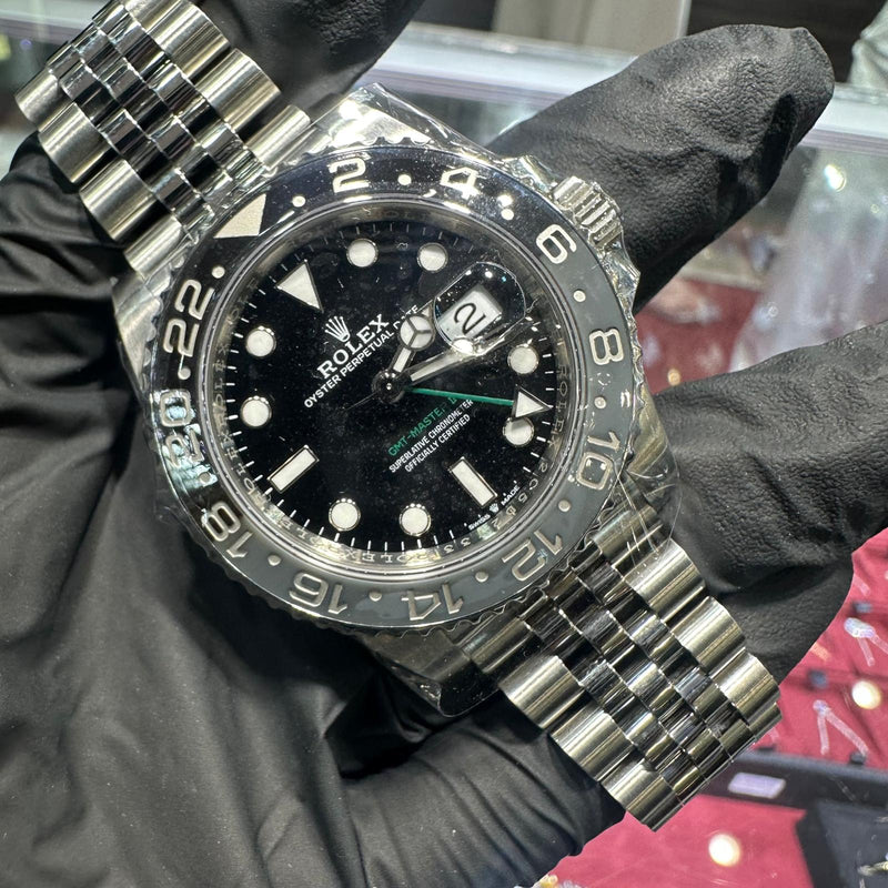 2024 Rolex GMT-Master II "Bruce Wayne" 40mm | Stainless Steel | Black Dial | REF: 126710GRNR 71727