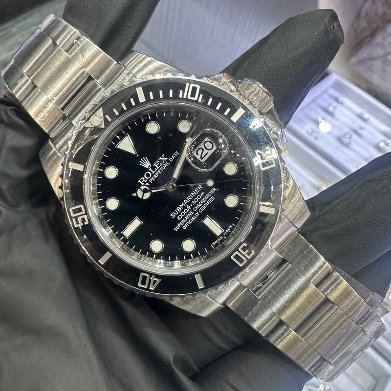 2013 Rolex Submariner Date 40mm | Stainless Steel | Black Dial