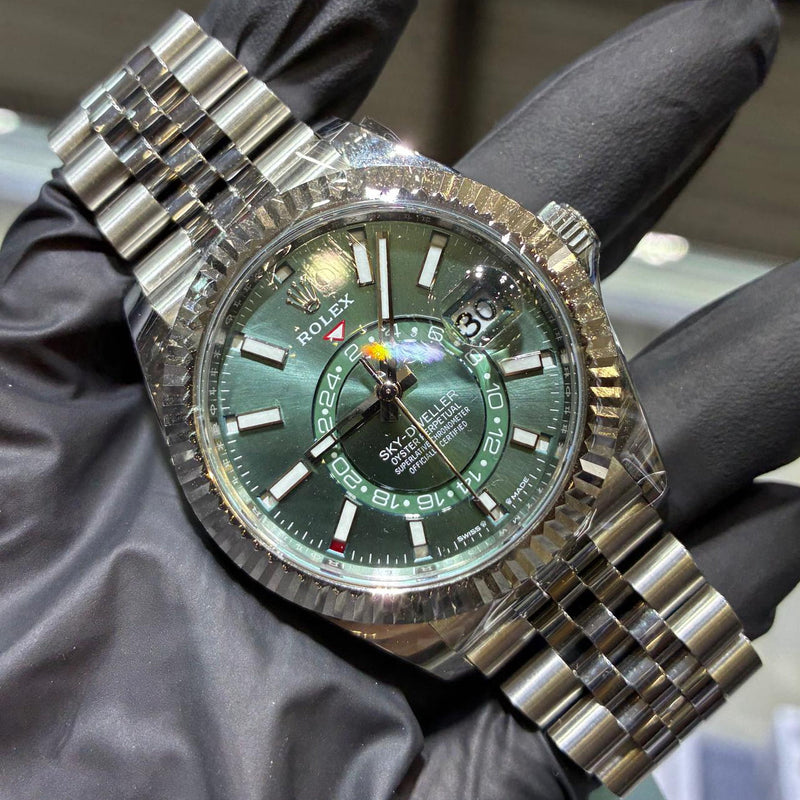 2026 Rolex Sky-Dweller 42mm | Stainless Steel | Mint Green Dial