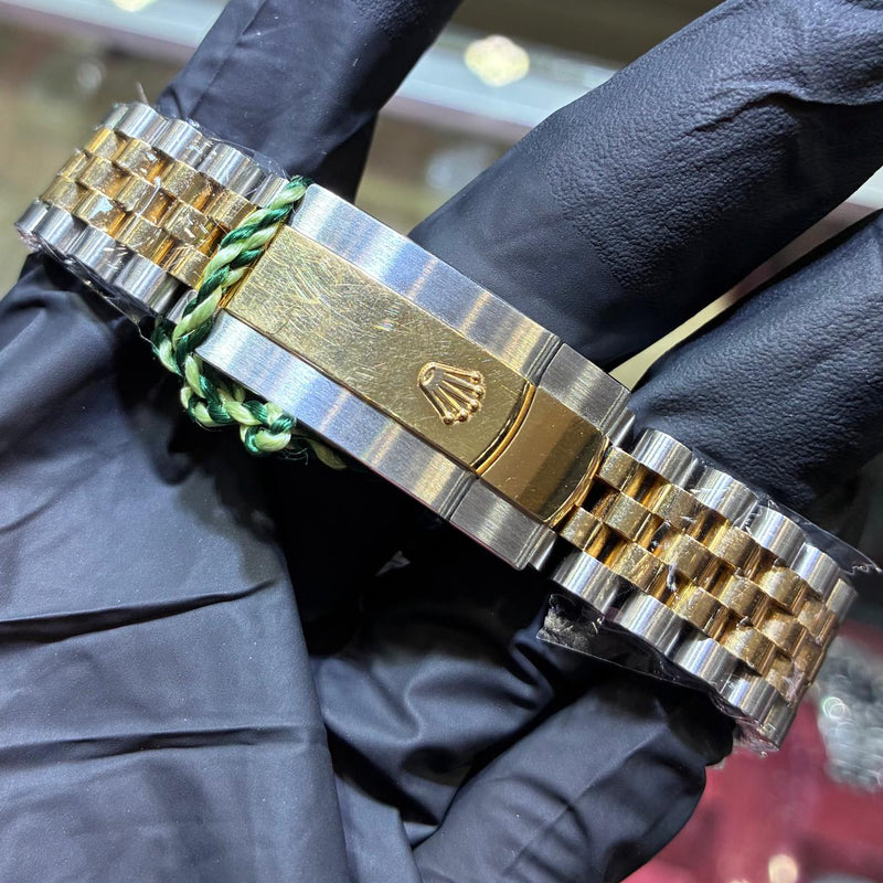 Rolex Datejust 41mm | Two Tone Yellow Gold | Black Diamond Dial, photo 2 of 2