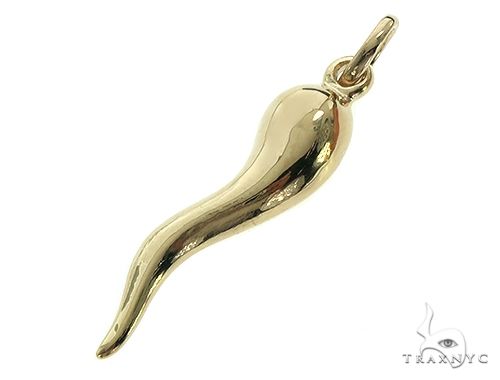 Italian Horn Pendant 29244 - Image 3