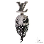 Glow in The Dark Skellington Diamond Pendant 67777 - Image 1