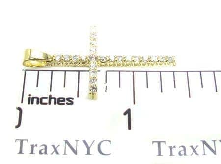 Round Cut Diamond Cross Crucifix 4 11358