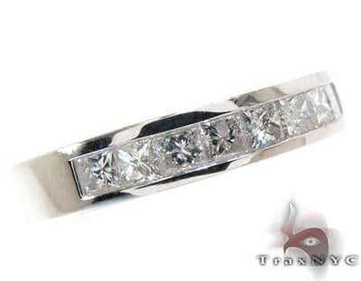 Marvelous Gold Diamond Wedding Band 2395