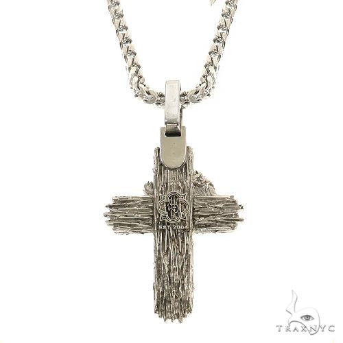 925 silver men's cross pendant with textured wood grain design and detailed Jesus figure