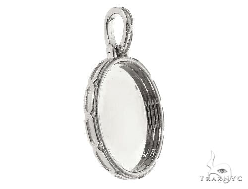 .925 Silver Oval Special Edition Photo Pendant Engraved Frame, photo 2 of 4
