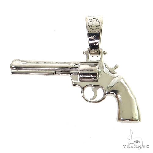 .925 Silver Revolver Pendant, photo 3 of 6