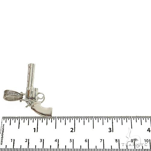 .925 Silver Revolver Pendant, photo 5 of 6