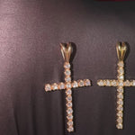 Small Round Cut Cross 4 2005